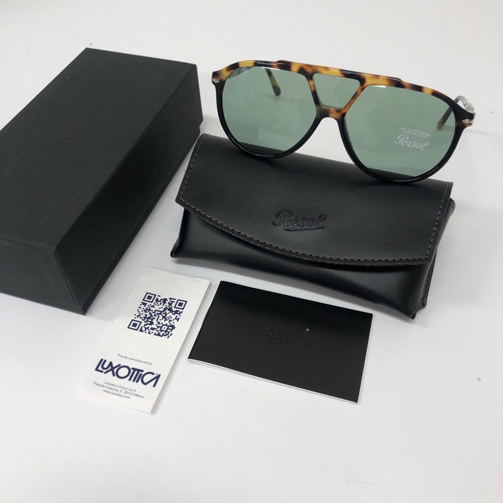 Persol 59mm unisex tortoise sunglasses